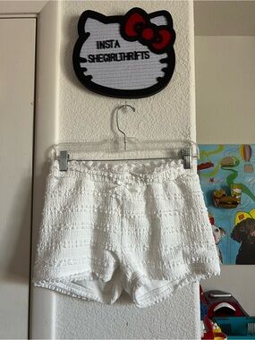 white lace trim shorts